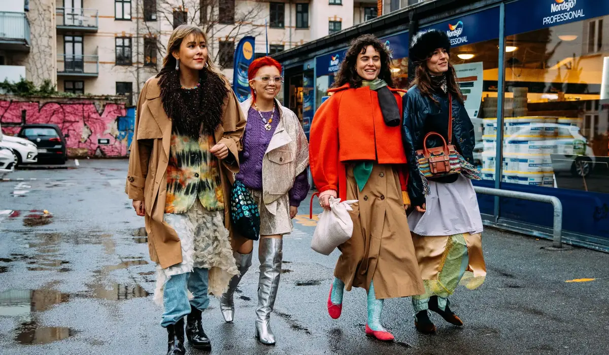 How to Balance Fashion Trends with Timeless Style