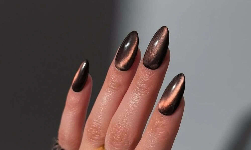 cat eye nails