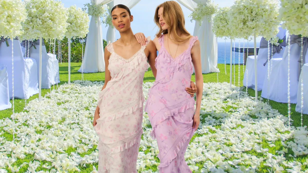 wedding guest outfit