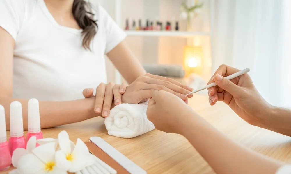 Comparison: DIY Care vs. Professional Salon Visits