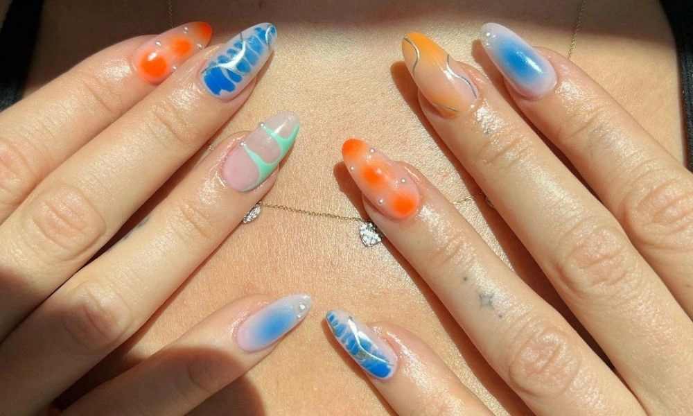 Aura Nails