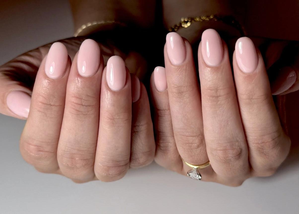 Almond Builder Gel Nails