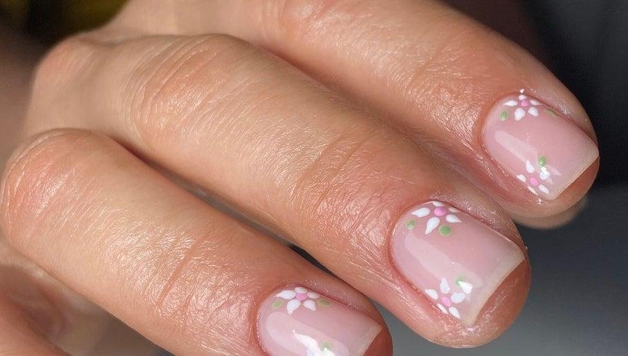Floral Builder Gel Nails