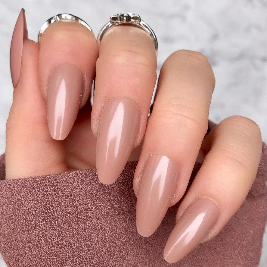 How Long Do Glamnetic Nails Last?