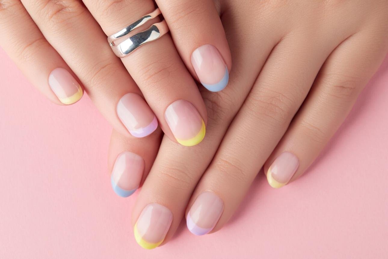 Pastel French Manicure