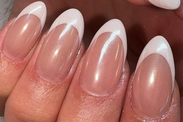 Glazed French Manicure