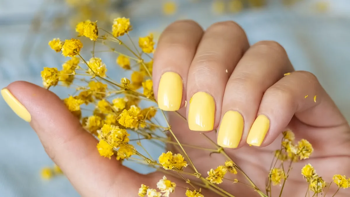 Glamnetic Nails