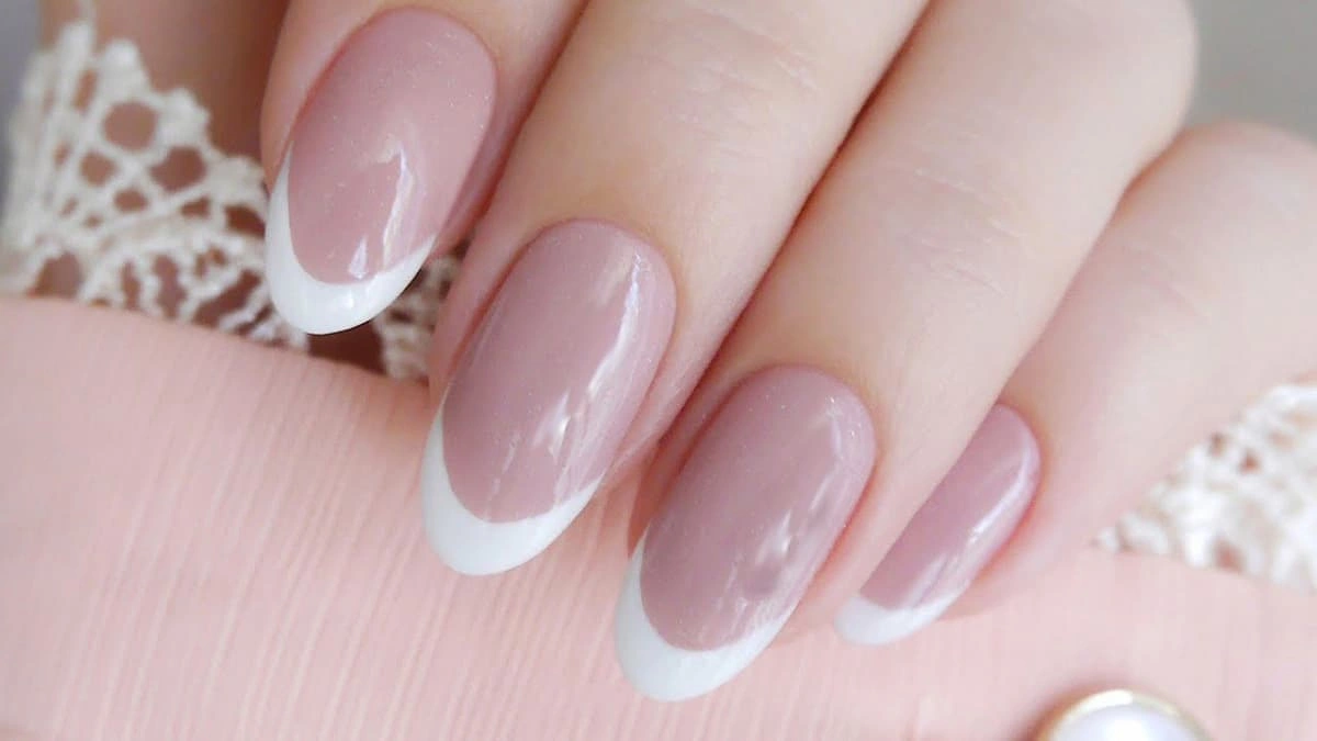 French Manicure Ideas